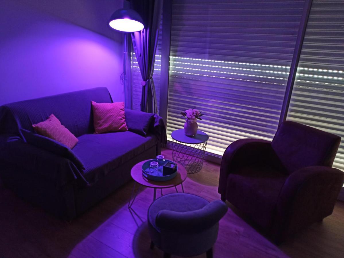 Les Obiones, Vue Laterale Mer, Fort Mahon Plage, Magnifique Studio Cabine 4P, Avec Balcon , Parking Prive Gratuit, Wifi, Classe 2 Etoiles, Exposition Plein Sud En Baie De Somme Exterior foto